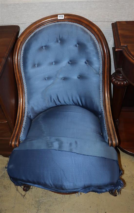 A Victorian walnut spoon back chair